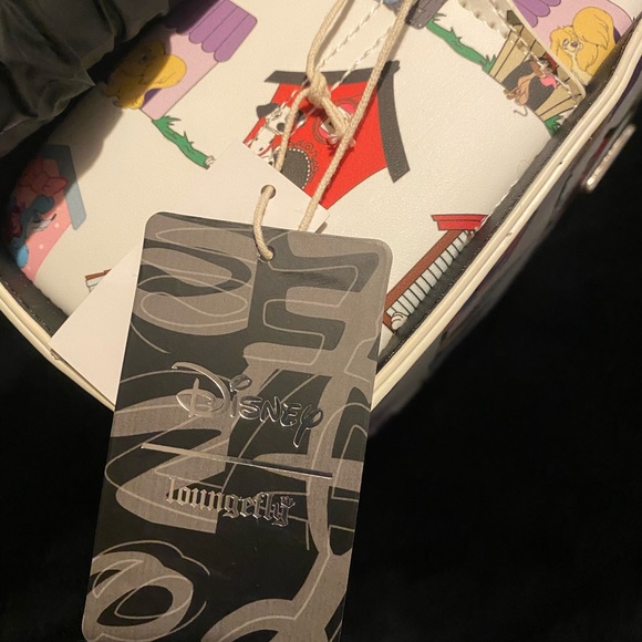 Loungefly X Disney Dogs of Disney crossbody bag - Picture 3 of 14
